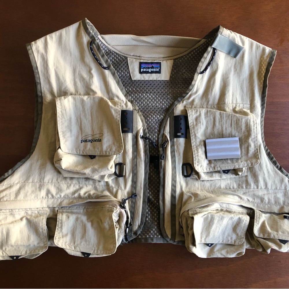 Patagonia Fly Fishing Vest. Like new. Size Large